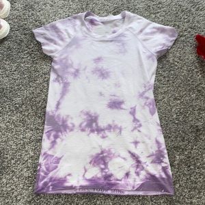 lululemon swiftly tech!! RARE tie dye purple! size 6